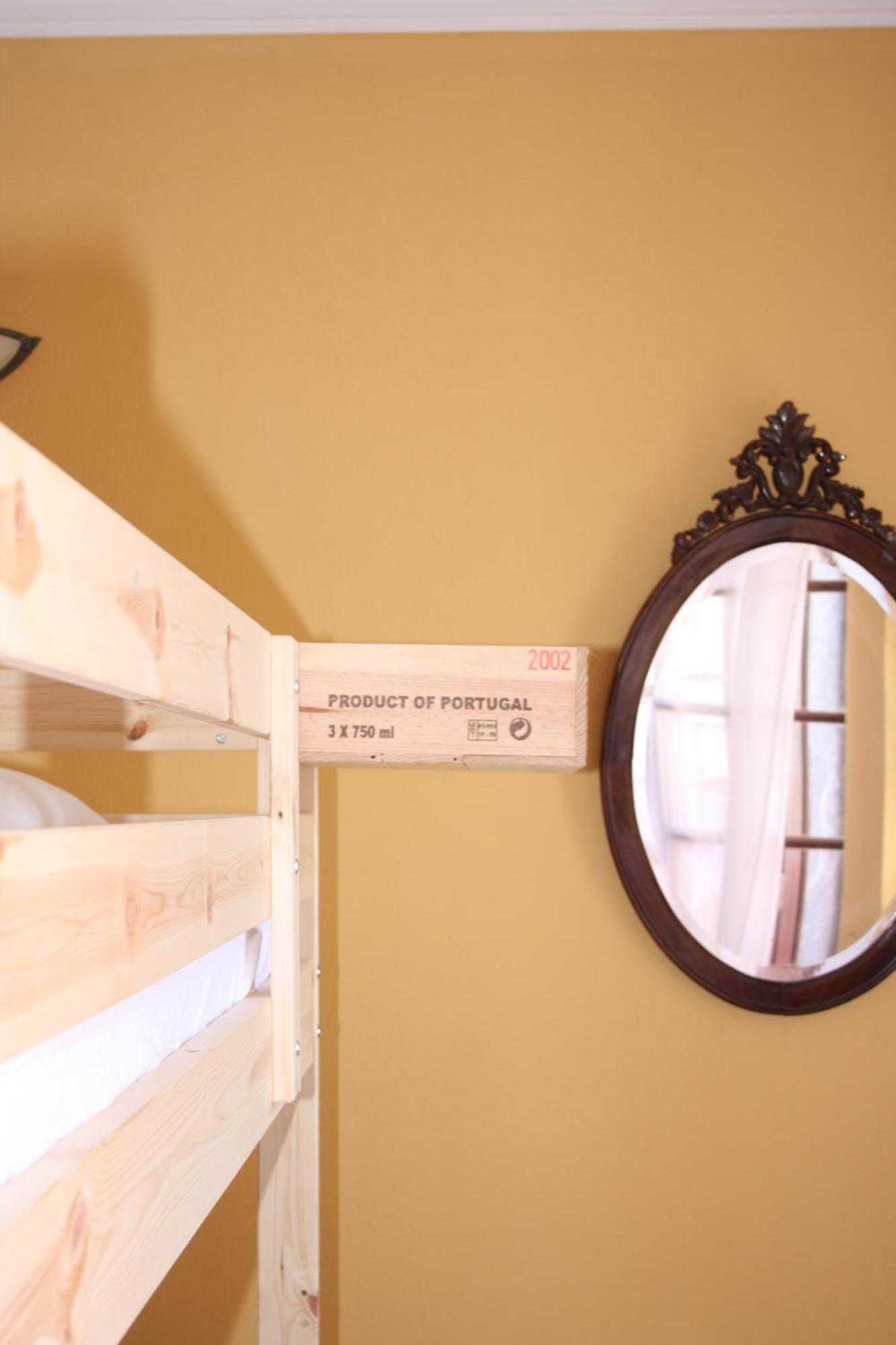 Ericeira Chill Hill Hostel & Private Rooms - Peach Garden Room photo