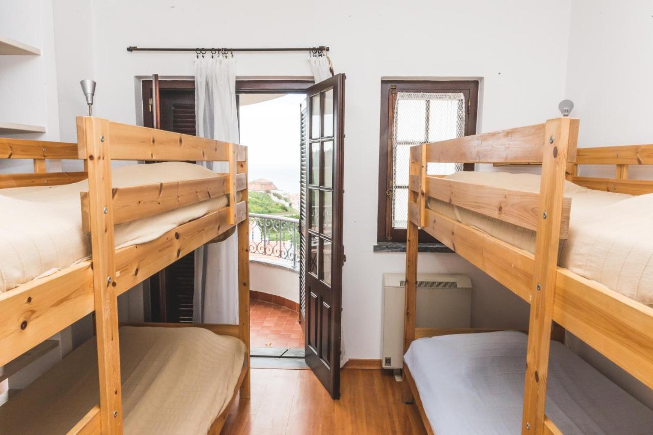 Ericeira Chill Hill Hostel & Private Rooms - Peach Garden Exterior photo